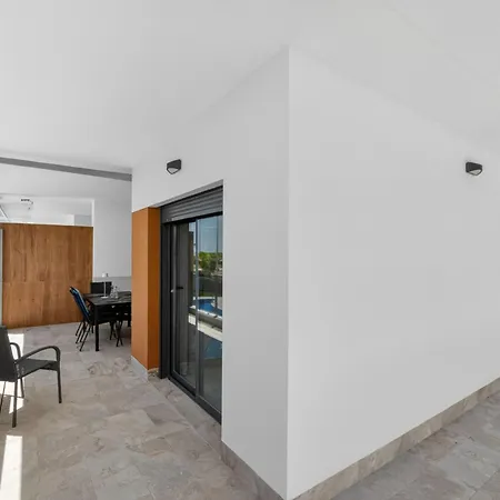 Lamar Vii By Interhome *
